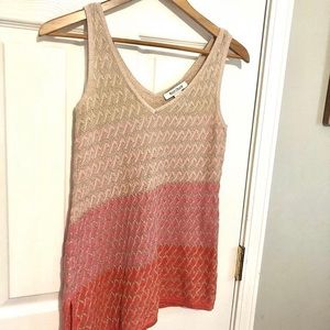 White House Black Market Top Size 2